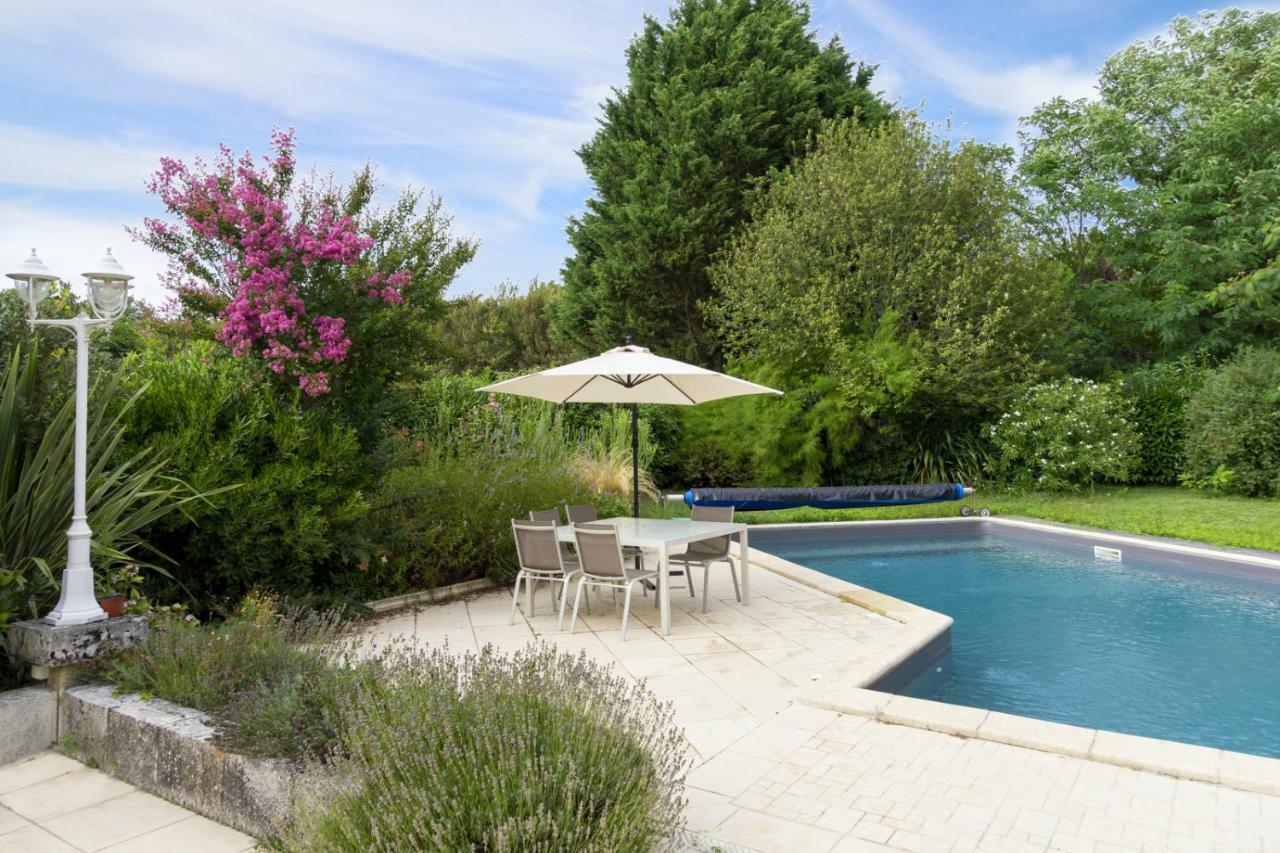 Le Clos De Tesson Exterior foto